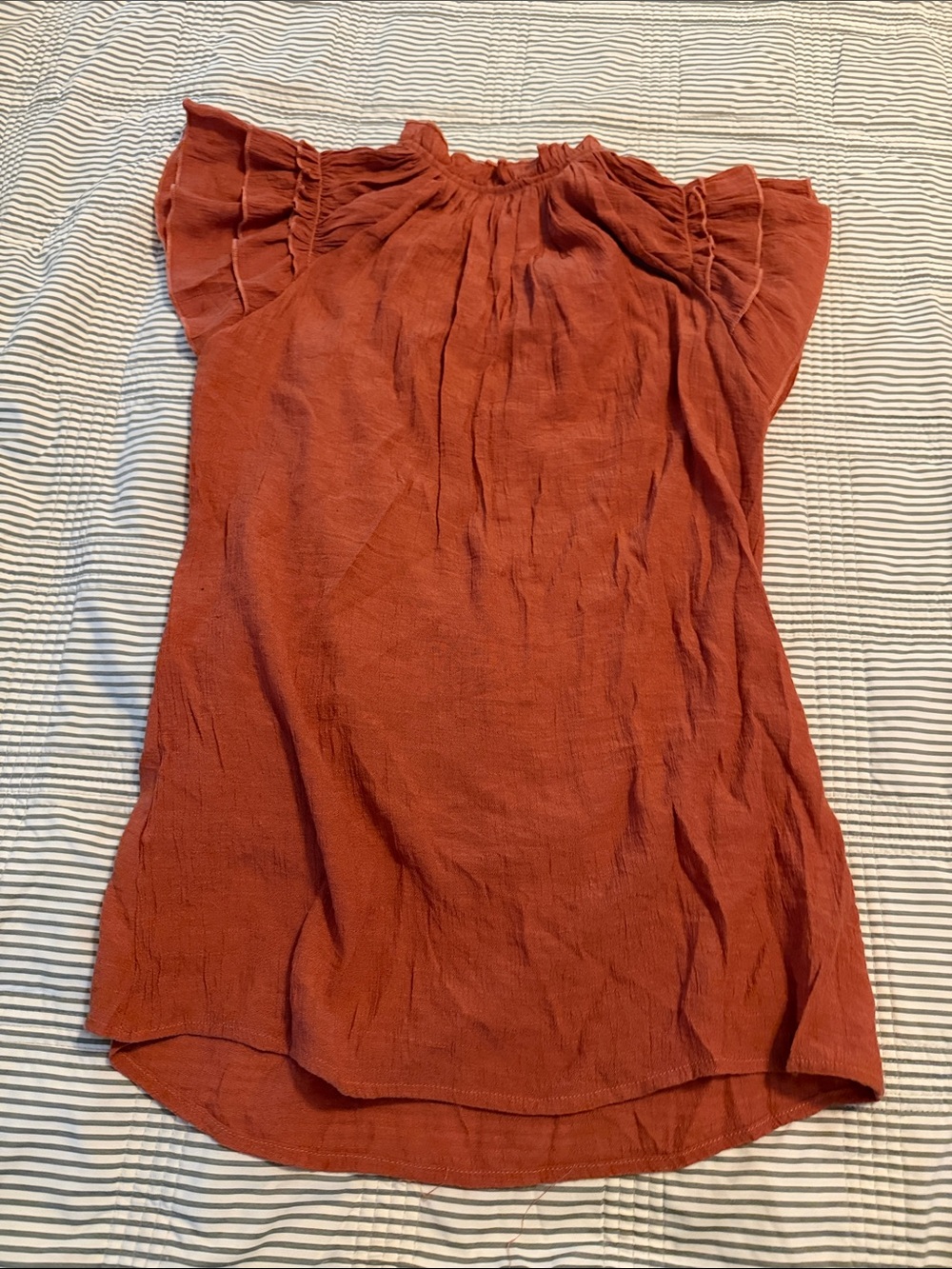 Women’s Rust Short Sleeve Blouse - Lightweight Ruffled Top